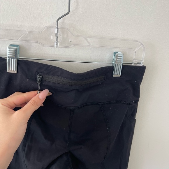 lululemon  Black Cropped Leggings with Pockets - Picture 3 of 7